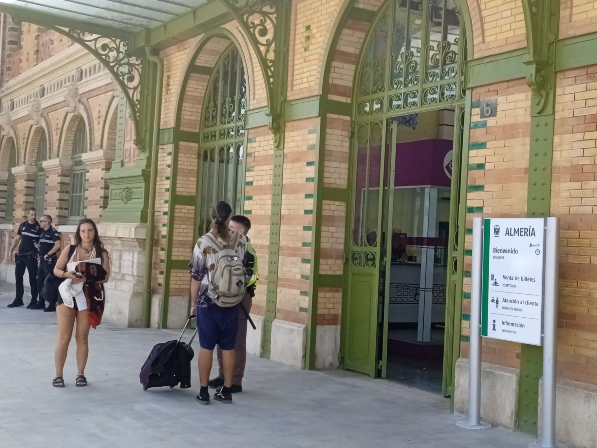 Así ha quedado la antigua estación del tren de Almería Ideal